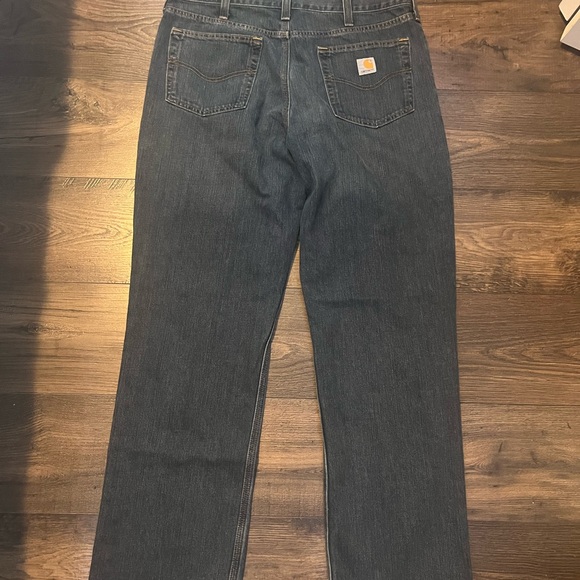 36 x 34 dark carhartt jeans - Picture 3 of 5